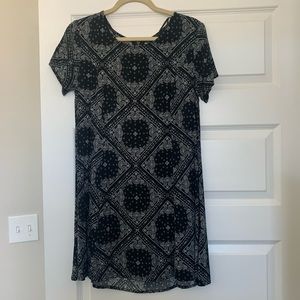 Knee Length Black And White Pattern Dress